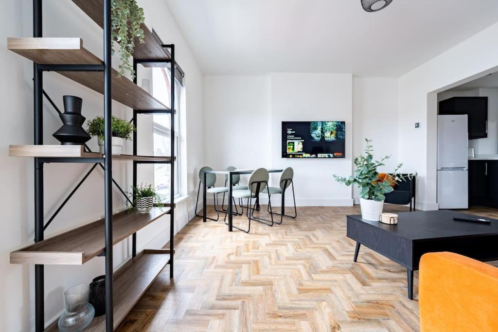Isaacs View - First Floor Apartment クリーソープス エクステリア 写真