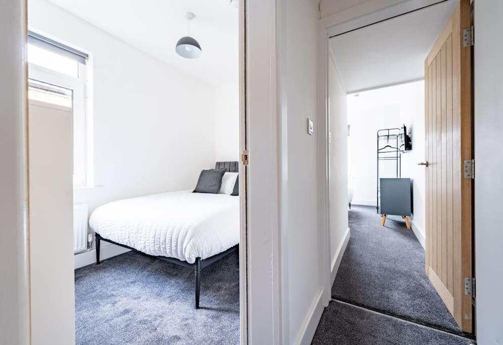 Isaacs View - First Floor Apartment クリーソープス エクステリア 写真